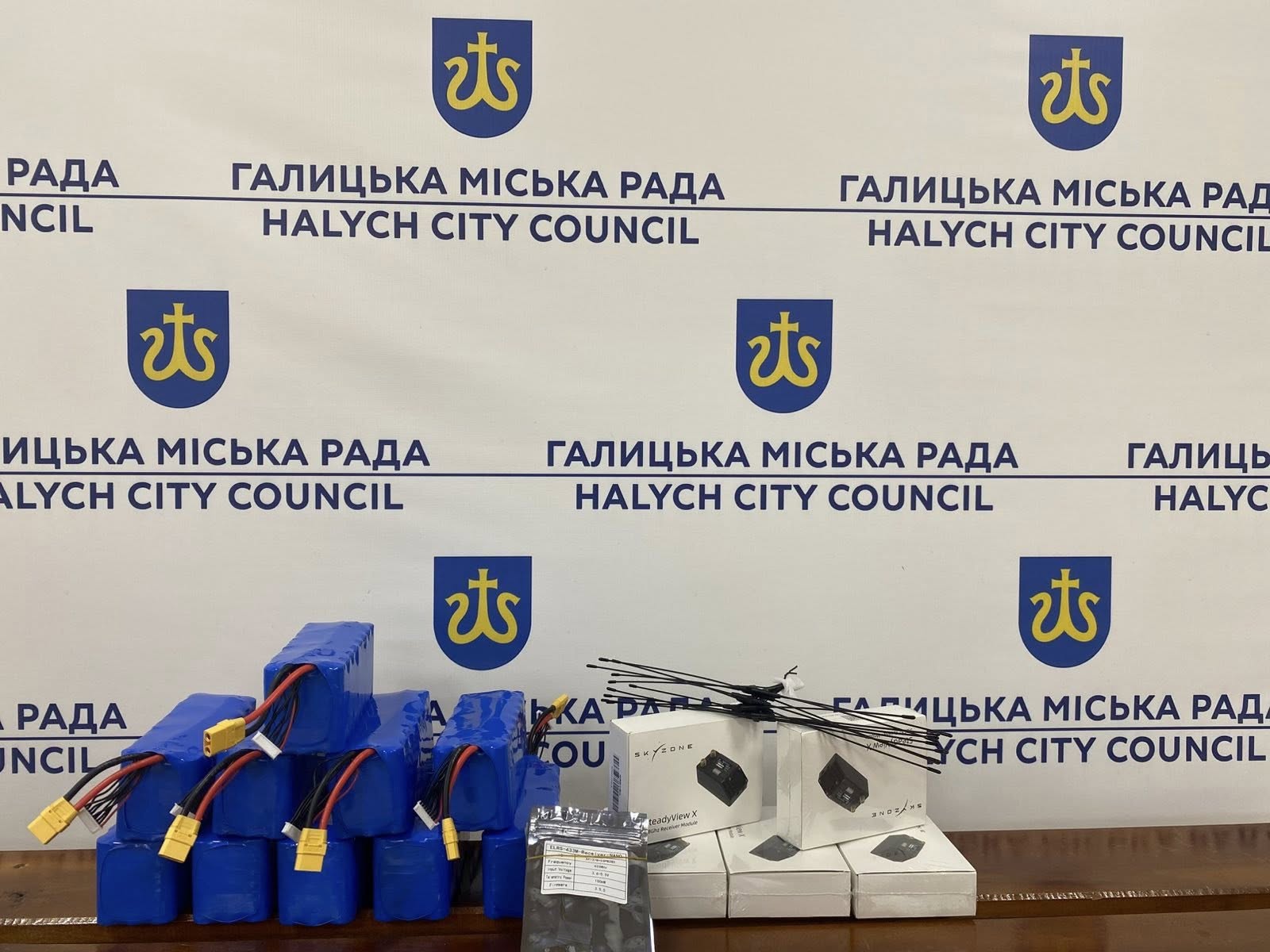 Фото без опису