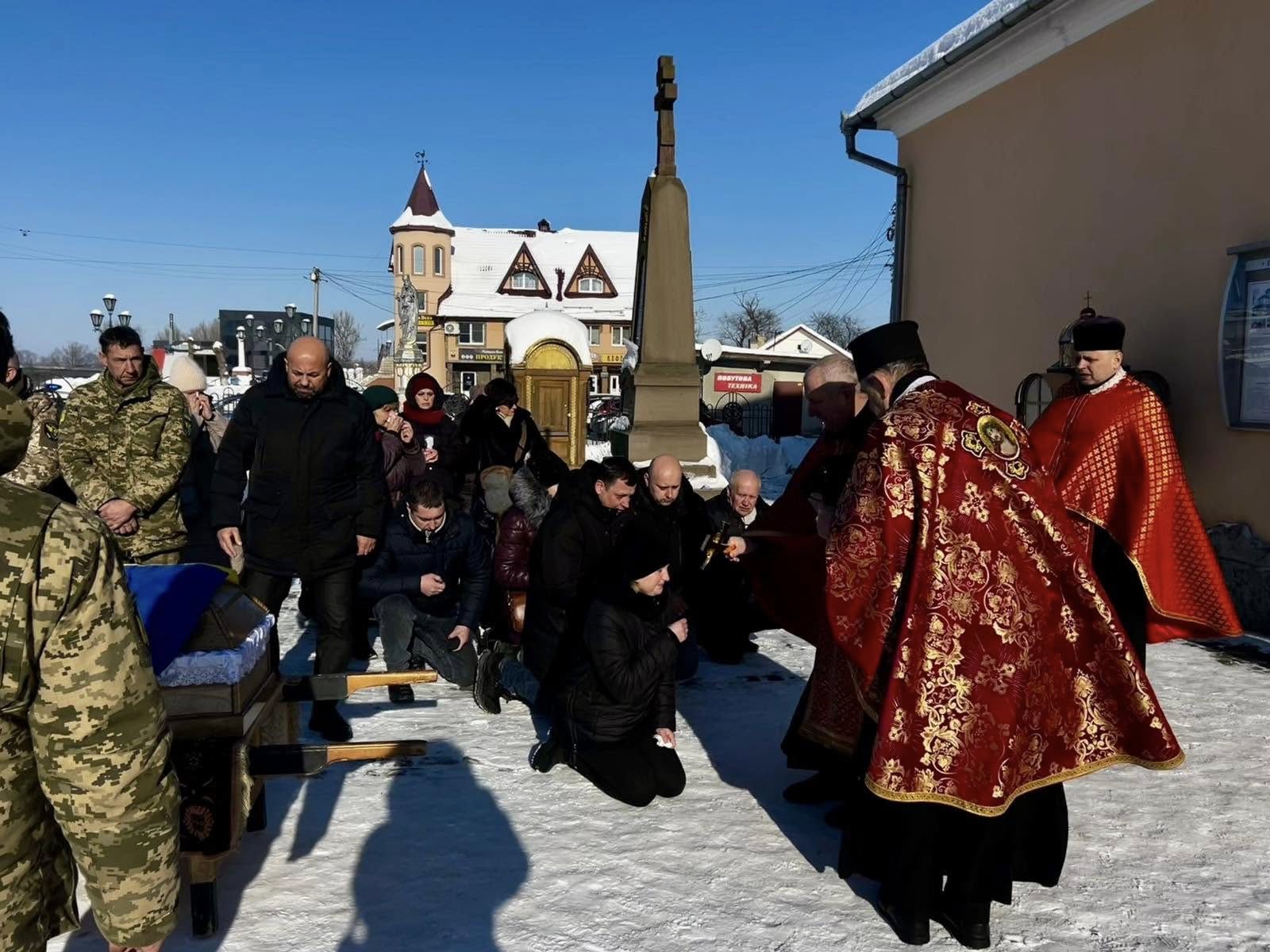 Фото без опису