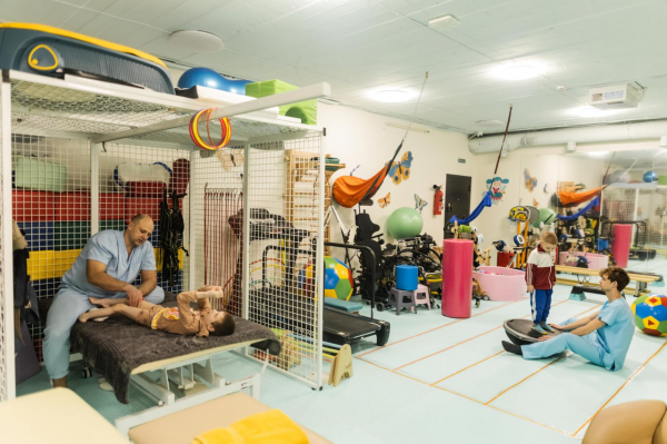 Місто Добра в Чернівцях: місце, де дітям і мамам повертають дім, надію і майбутнє - Новини України