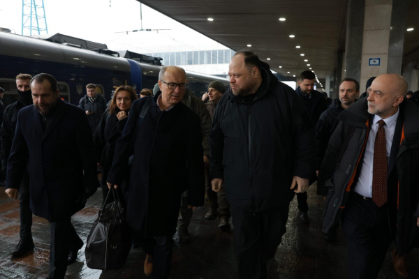 До Києва прибув маршалок Сейму Польщі Влодзімєж Чажастий - Новини України До Києва прибув маршалок Сейму Польщі Влодзімєж Чажастий - Новини України