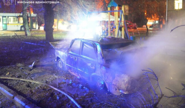 Росія 12 разів вдарила по Запоріжжю, пошкоджені два ТЦ, об&rsquo;єкти критичної інфраструктури та багатоповерхівки - Новини України