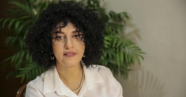 Нобелівська лауреатка Наргес Мохаммаді голодує в іранській в'язниці - Новини України