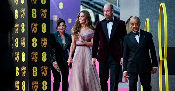 Принц Вільям та Кейт Міддлтон зненацька з'явилися на кінопремії BAFTA - Новини України Принц Вільям та Кейт Міддлтон зненацька з'явилися на кінопремії BAFTA - Новини України