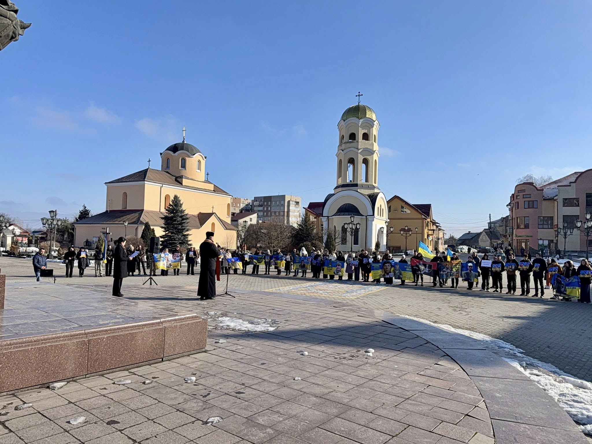 Фото без опису