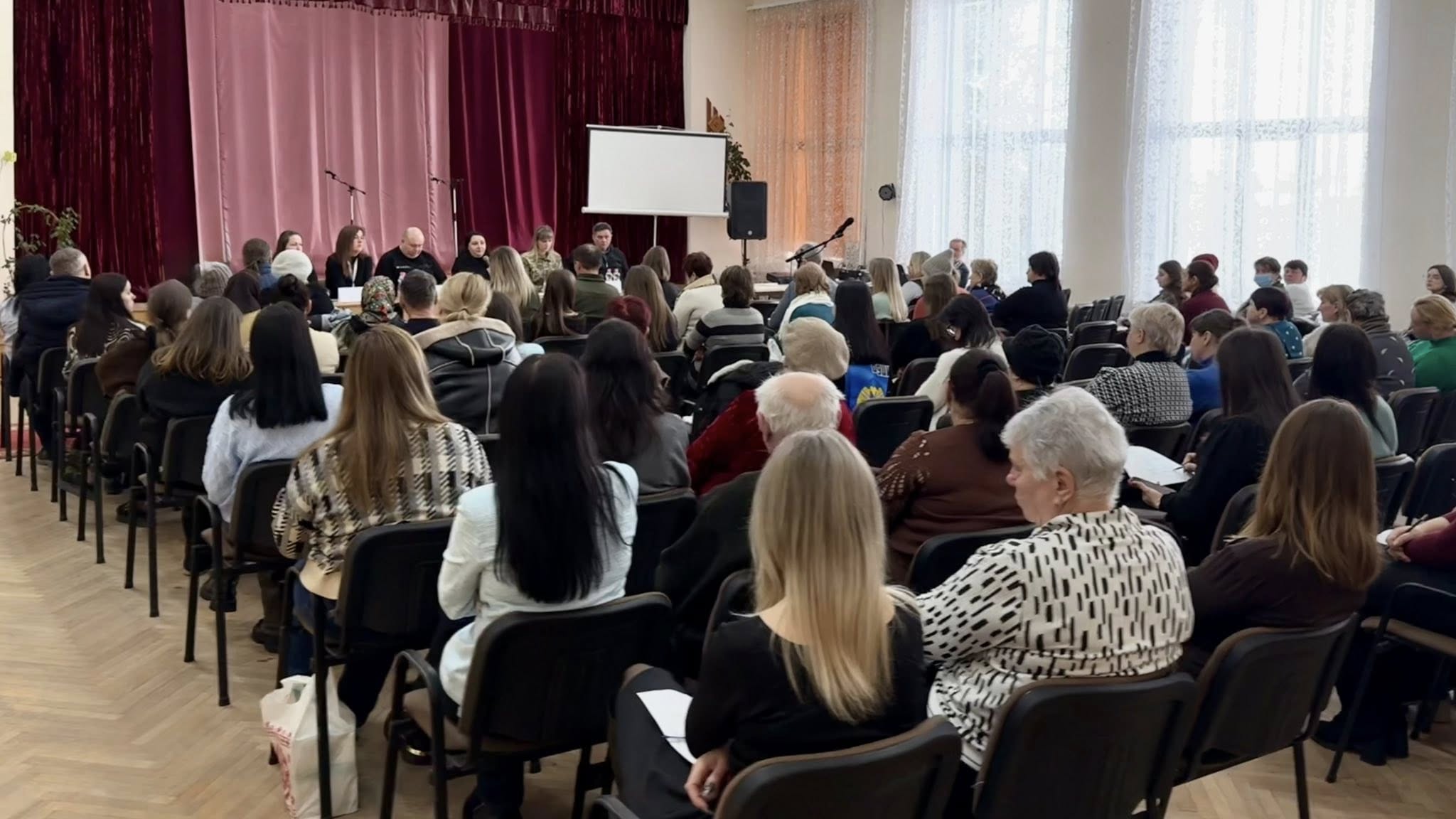 Фото без опису