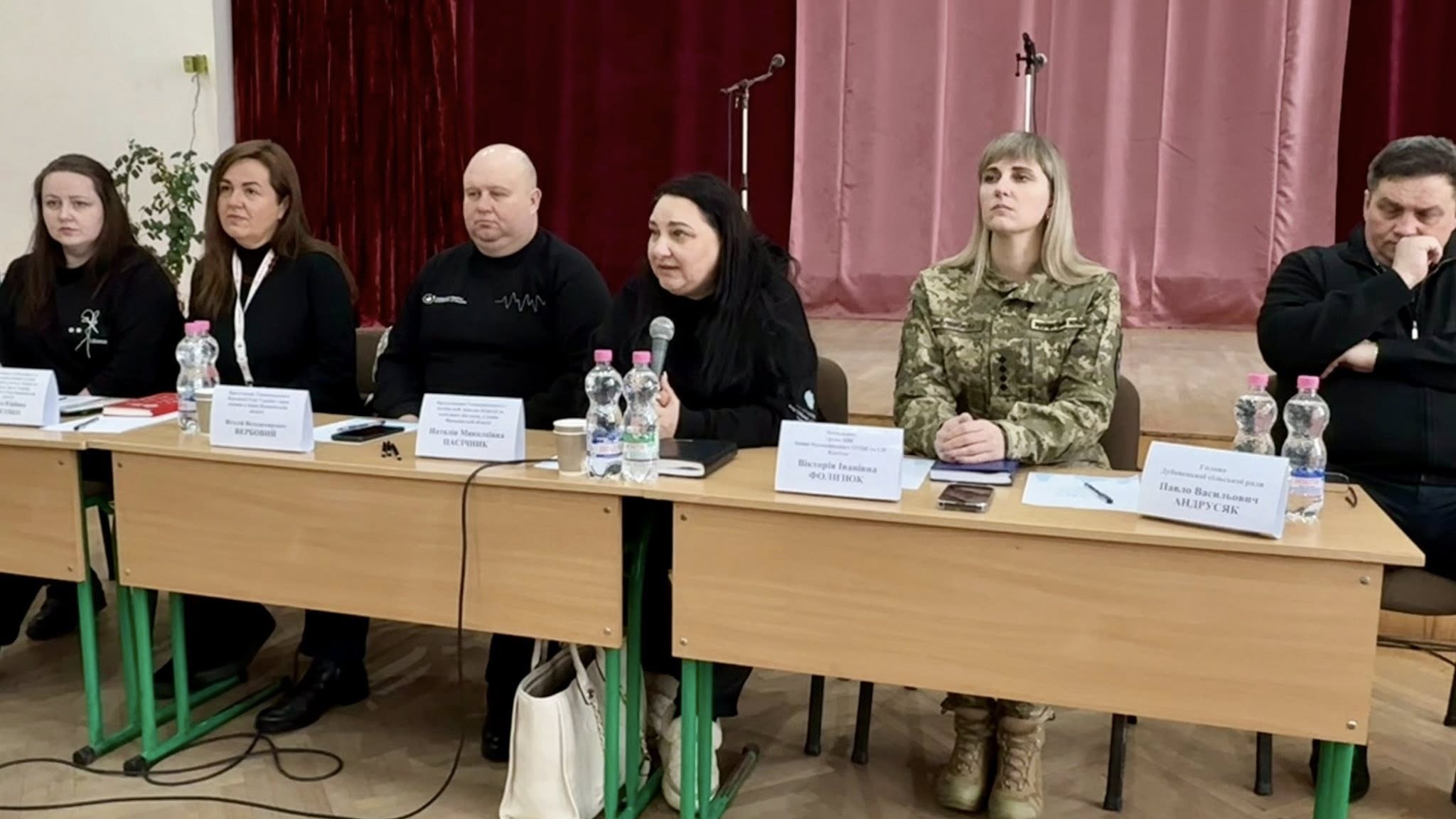 Фото без опису