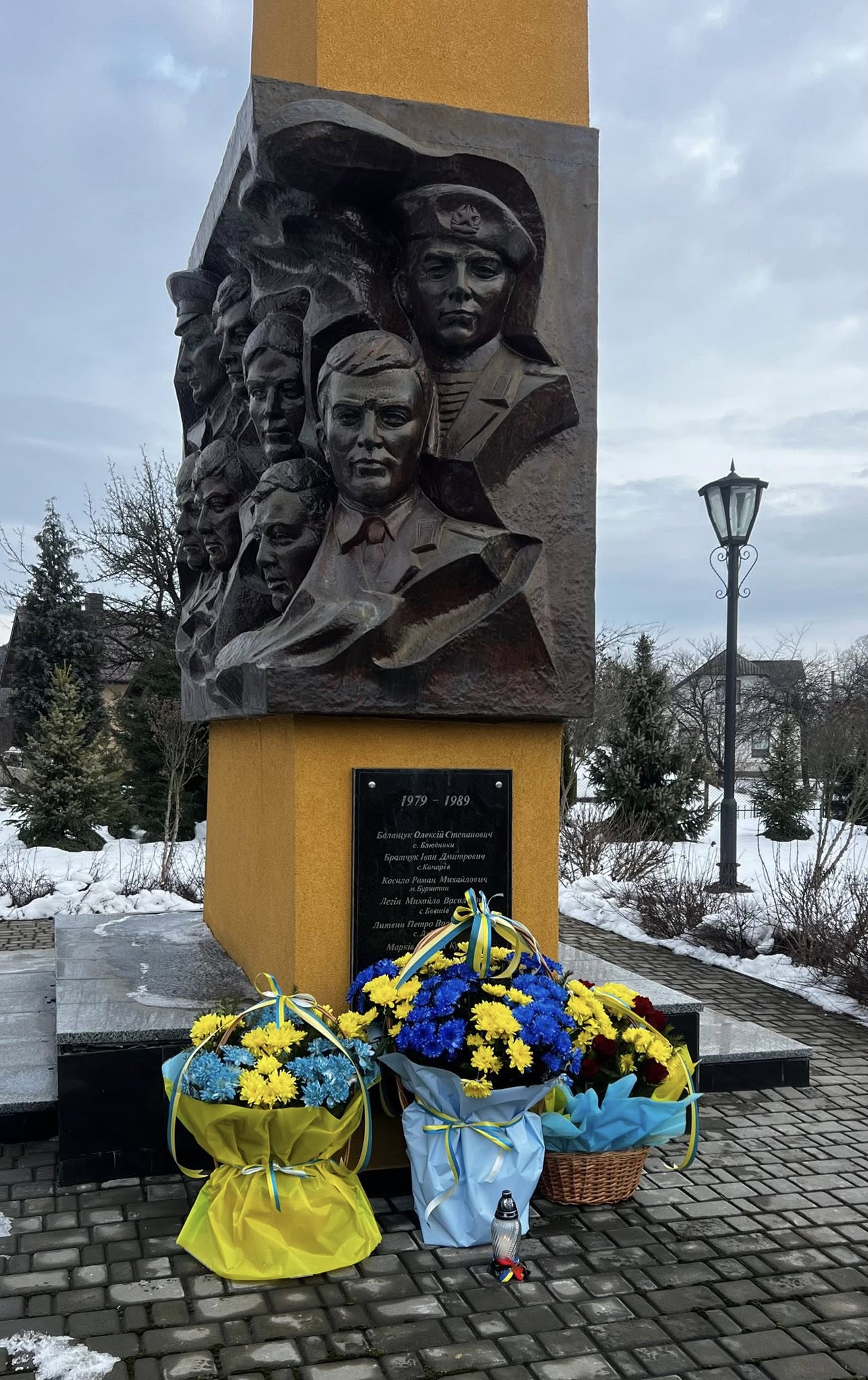 Фото без опису