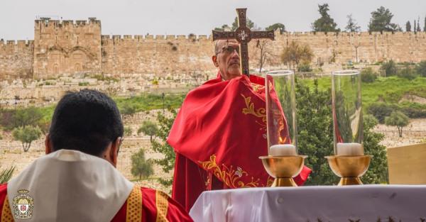 Нетаньягу розпорядився пустити латинського патріарха Єрусалима в храм Гробу Господнього - Новини України Нетаньягу розпорядився пустити латинського патріарха Єрусалима в храм Гробу Господнього - Новини України