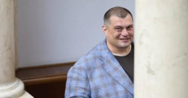 Нардеп Корявченков наступного дня після допиту в НАБУ виїхав з України - Новини України Нардеп Корявченков наступного дня після допиту в НАБУ виїхав з України - Новини України