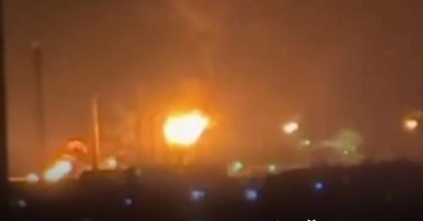 Сили оборони вразили нафтозавод у РФ і вдарили по порту "Кавказ" - Новини України