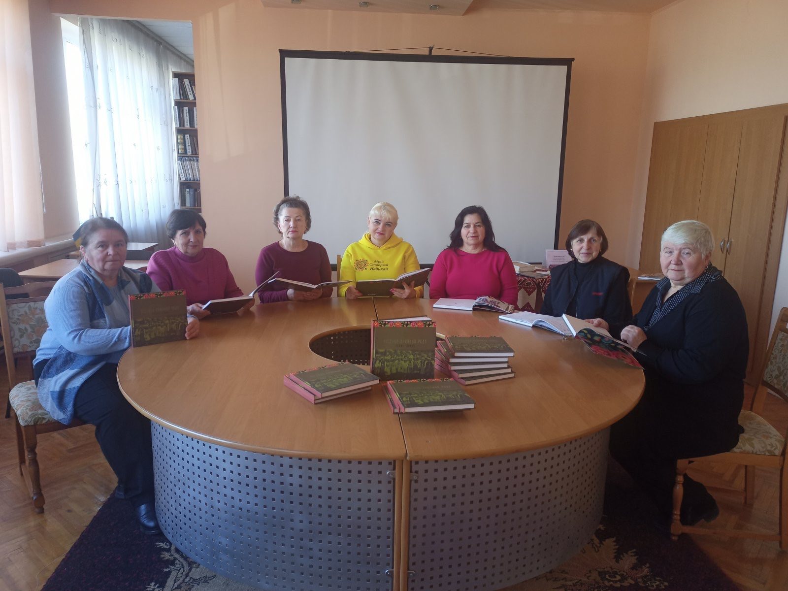 Фото без опису