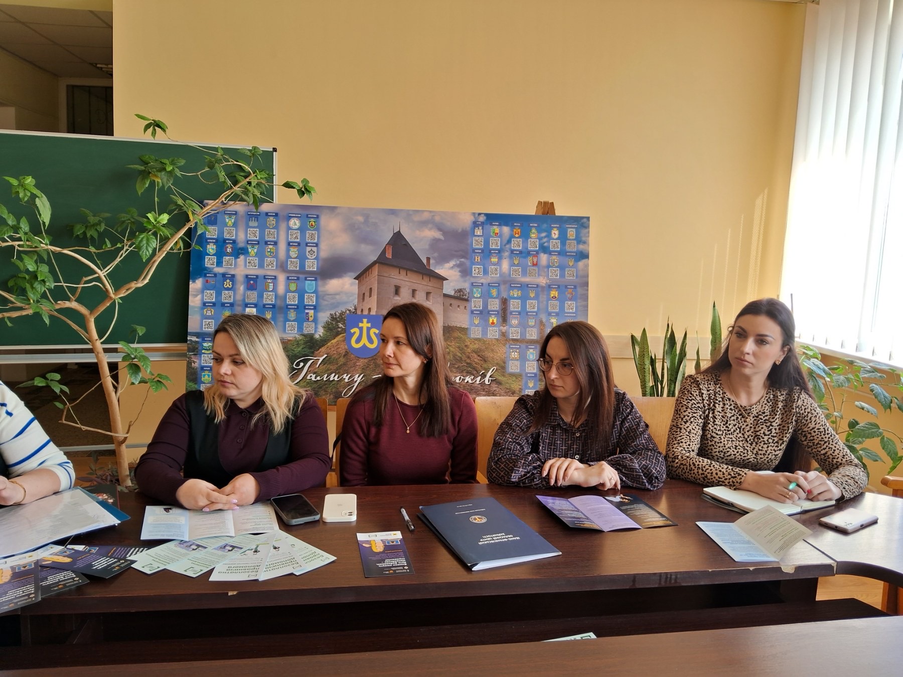 Фото без опису