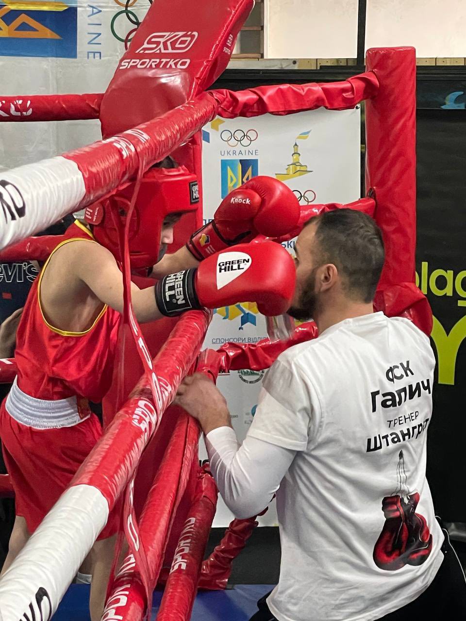 Фото без опису