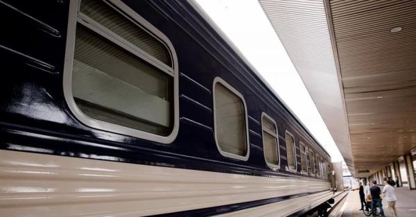 УЗ починає продаж квитків за новими коефіцієнтами - ціна залежатиме від сезону та завантаженості поїзда - Новини України