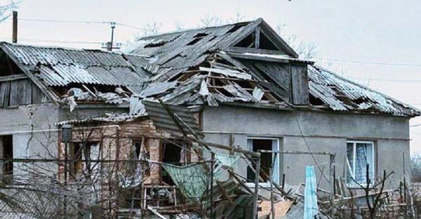 Росіяни завдала 8 ударів по передмістю Запоріжжя, є загиблі та поранені - Новини України