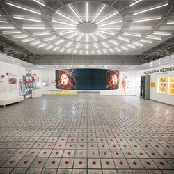 Оновлена експозиція, унікальні документи та інтерактивні простори: Президент України відвідав Національний музей Чорнобиль - Новини України