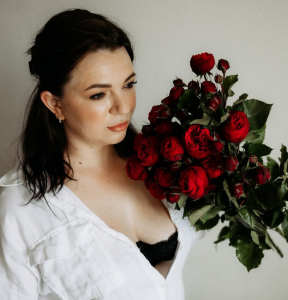 Продавці весни під атакою дронів: як живе квітковий бізнес прифронтового Херсона - Новини України