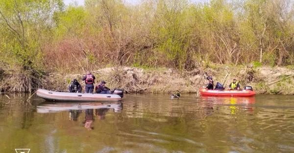 На Рівненщині знайшли тіло 4-річного хлопчика, який зник разом із братом у Вербну неділю - Новини України На Рівненщині знайшли тіло 4-річного хлопчика, який зник разом із братом у Вербну неділю - Новини України