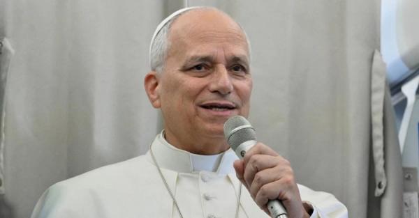 Папа Римський заявив, що не хоче сперечатися з Трампом, а фраза про тирани була сказана задовго до конфлікту  - Новини України