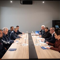 Оновлена експозиція, унікальні документи та інтерактивні простори: Президент України відвідав Національний музей Чорнобиль - Новини України