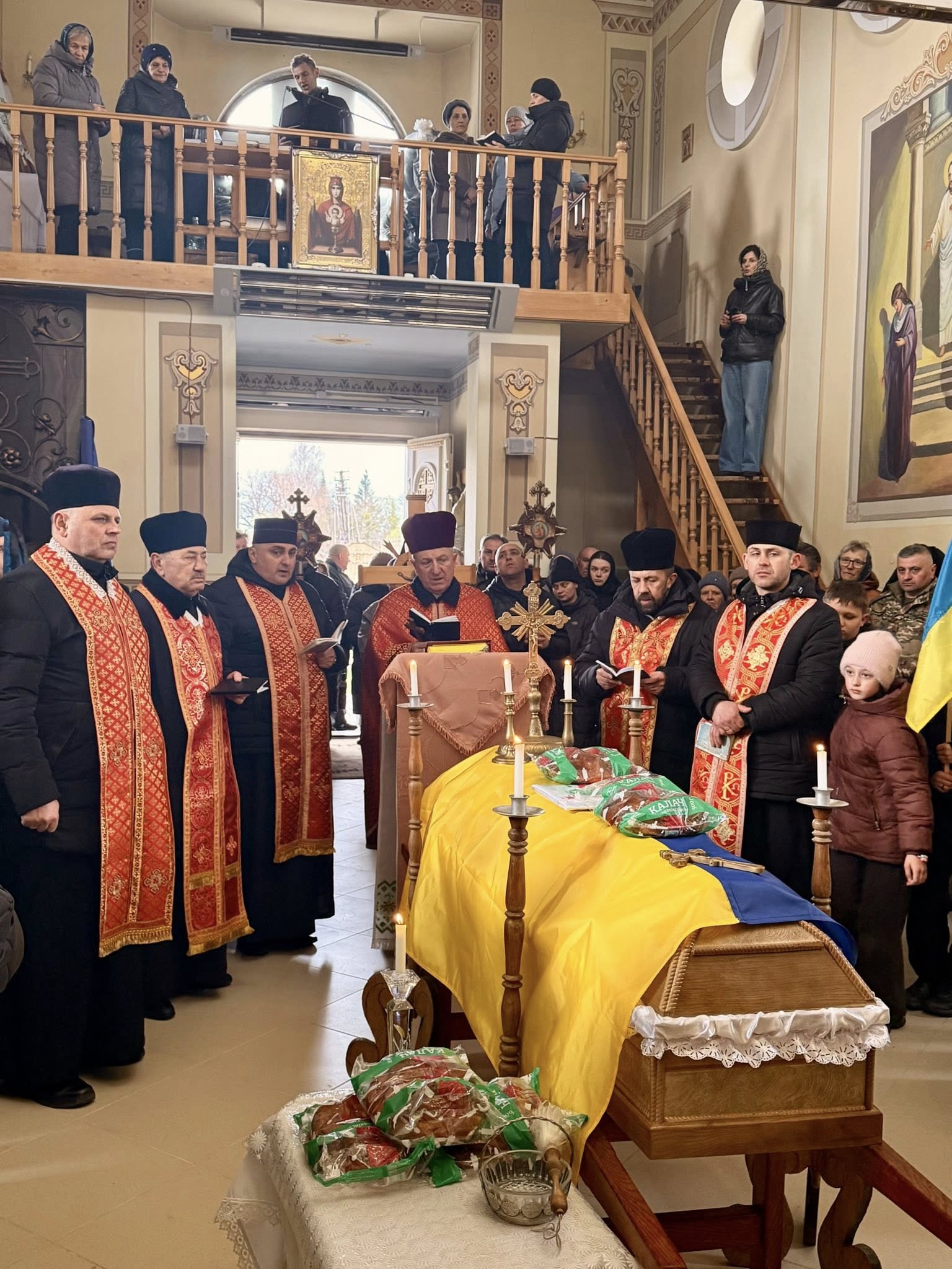 Фото без опису