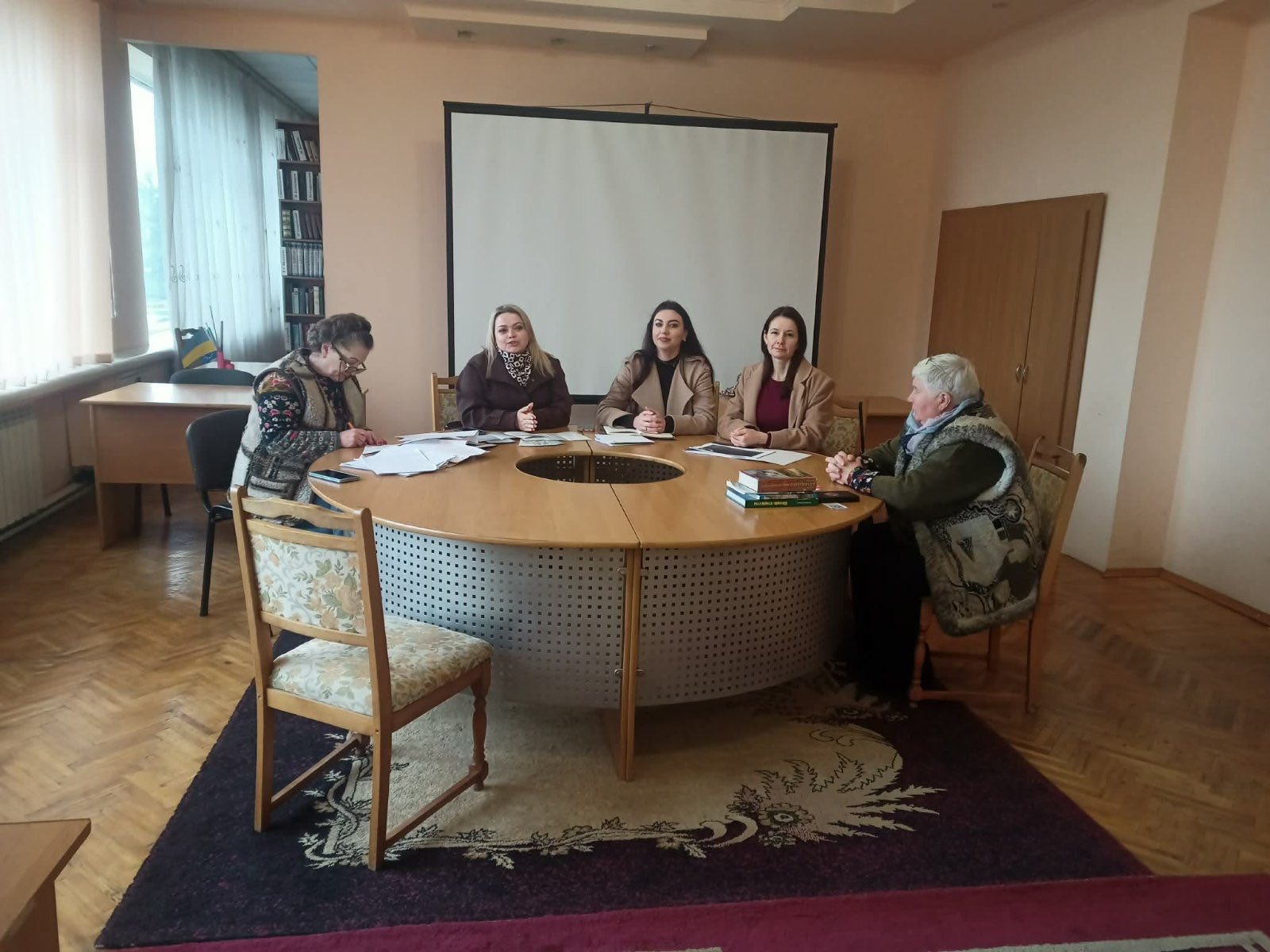 Фото без опису