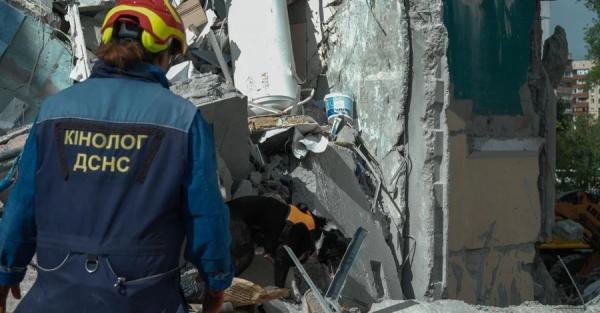 Число загиблих від ударів РФ по Києву зросло до 12, у тому числі діти  - Новини України