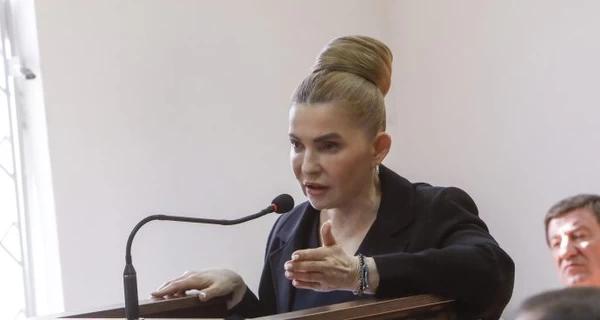 ВАКС продовжив Тимошенко процесуальні обов'язки, але дозволив їздити за кордон  - Новини України