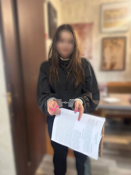 У центрі Львова поліція накрила бордель, в якому експлуатували неповнолітню - Новини України