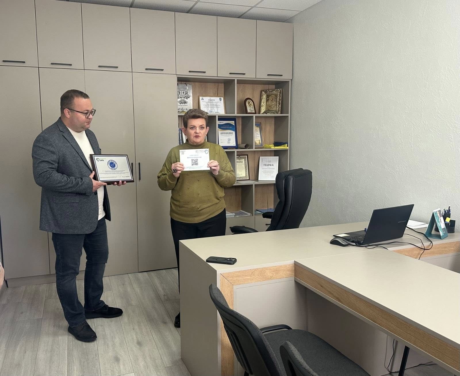 Фото без опису