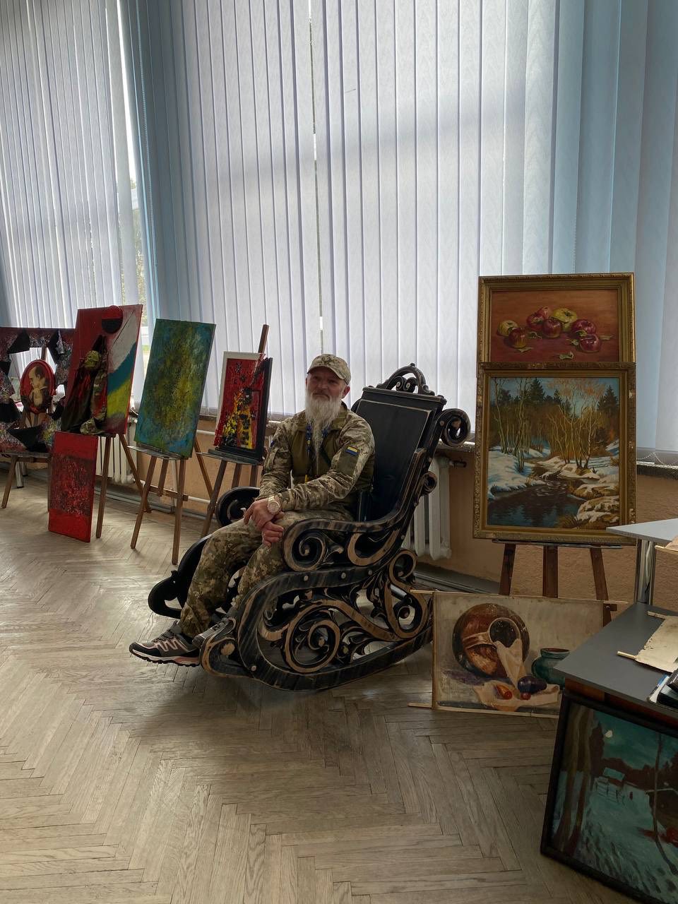 Фото без опису