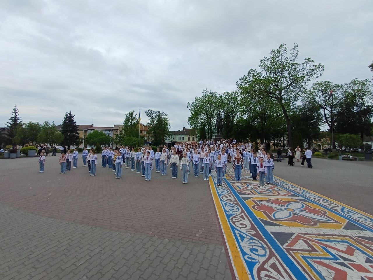 Фото без опису
