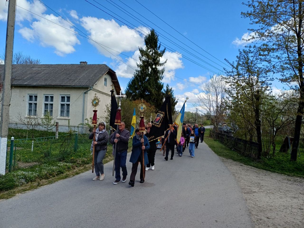 Фото без опису