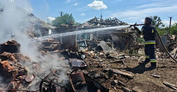 Росіяни знову вдарили по Дніпропетровщині &ndash; троє загиблих, шестеро поранених - Новини України