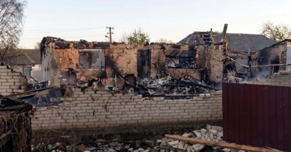 На Сумщині російський дрон знищив будинок багатодітної родини - загинули хлопчик, батько та бабуся - Новини України