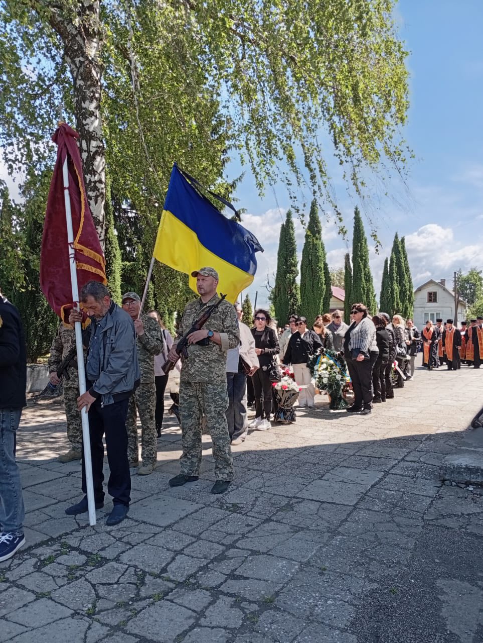 Фото без опису