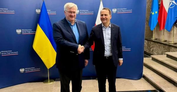 Сібіга запропонував Польщі план, як налагодити відносини між країнами  - Новини України