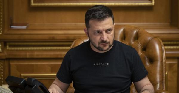 Зеленський нагородив орденами главу МЗС Туреччини та послів Хорватії і Нідерландів  - Новини України