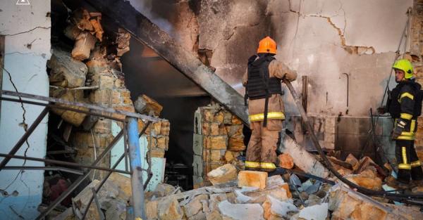 Росія завдала удару по центру Харкова - є жертви, серед поранених діти - Новини України Росія завдала удару по центру Харкова - є жертви, серед поранених діти - Новини України