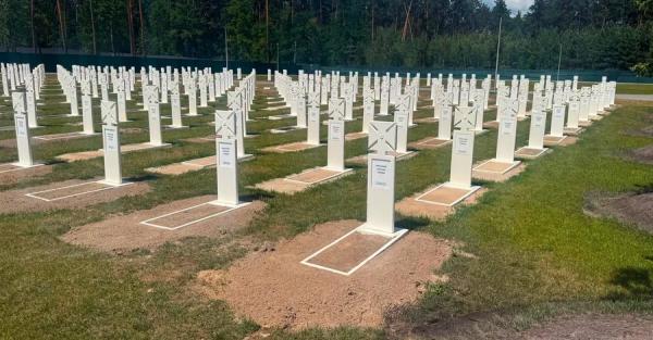 Поховання на Національному військовому кладовищі привели до ладу після дощів, &mdash; Мінветеранів - Новини України