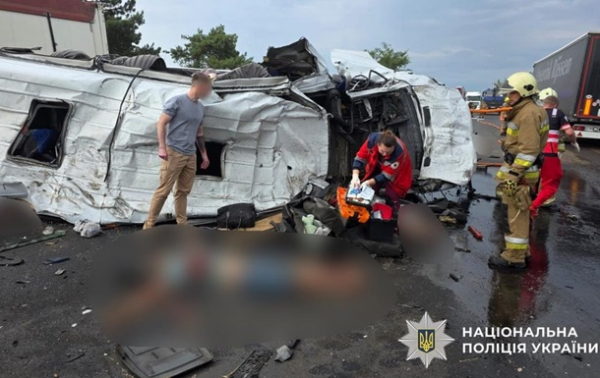 На Миколаївщині дев'ять людей загинули в ДТП