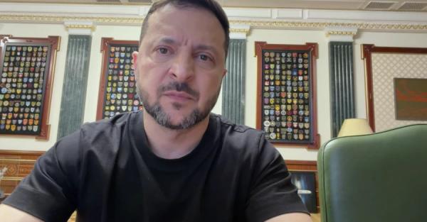 Зеленський пообіцяв жорстку відповідь на удар росіян по Кривому Розі  - Новини України
