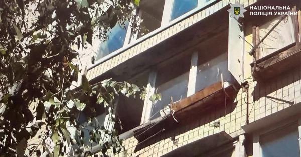 У Києві жінка викинула з четвертого поверху собаку, який належав власнику квартири - Новини України