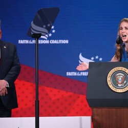 Вона завжди поруч із Трампом: хто така Наталі Харп &mdash; нова фаворитка президента США - Новини України