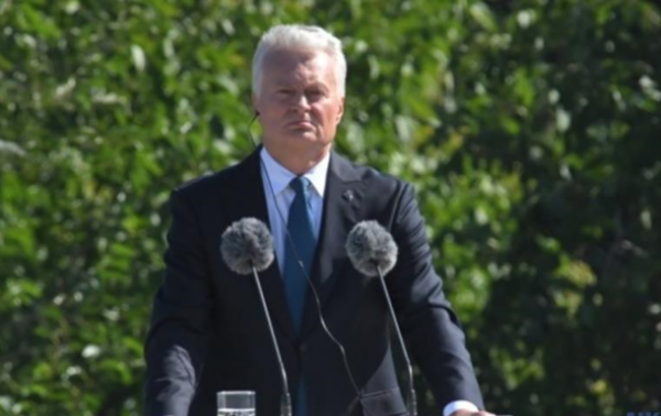 Президент Литви у Києві заговорив українською