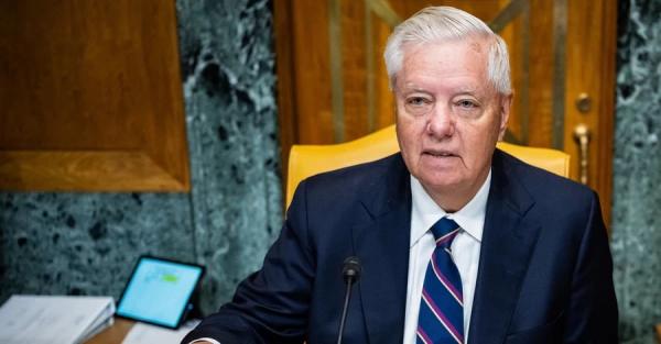 Сенат США схвалив законопроект про "пекельні санкції" проти РФ - Новини України Сенат США схвалив законопроект про "пекельні санкції" проти РФ - Новини України