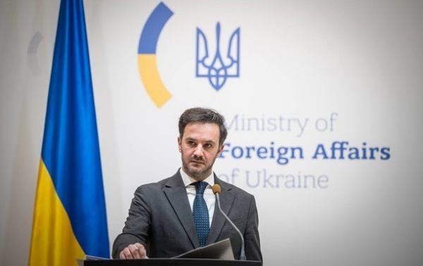 Мінськ визнав "екстремістським" акаунт спецпосла України: Київ відреагував Мінськ визнав "екстремістським" акаунт спецпосла України: Київ відреагував