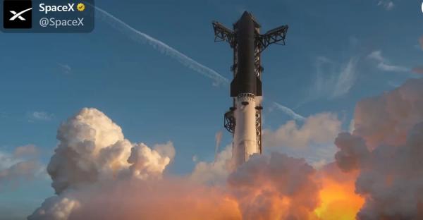 Starship Ілона Маска вперше вийшов на орбіту: що далі &mdash; випробування Мехазілли та Місяць - Новини України