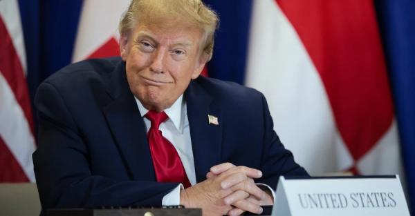 Суд у США зобов'язав Білий дім повернути перепустки журналістам провідних ЗМІ - Новини України