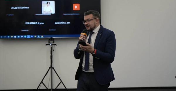 Могилу гетьмана Сагайдачного хочуть знайти у Києві цього року - Новини України